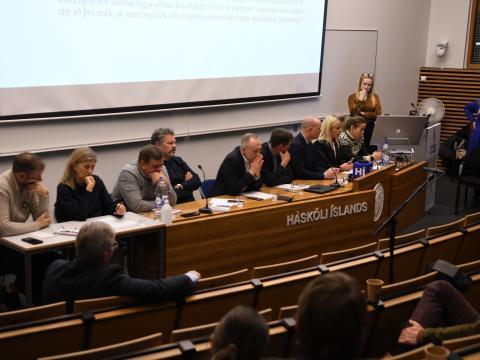 Frá fundi með frambjóðendum um háskólamál 25. nóvember 2024