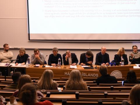 Frá fundi með frambjóðendum um háskólamál 25. nóvember 2024